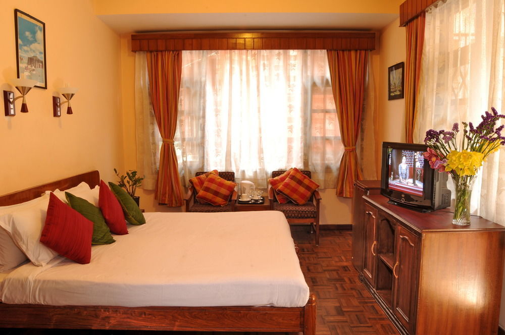 Hotel Excelsior Kathmandu Exterior foto