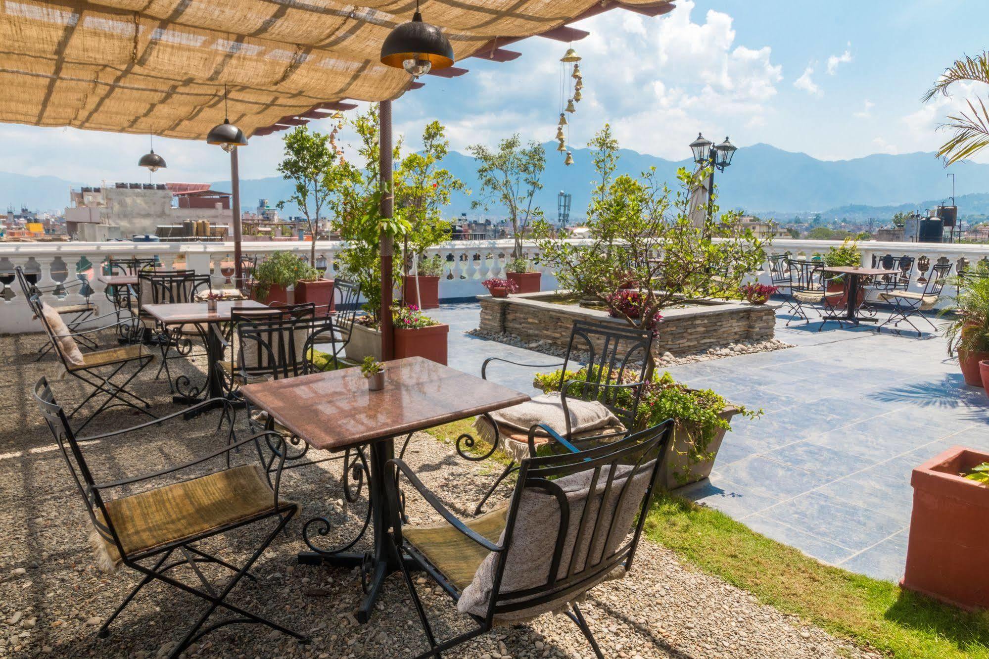 Hotel Excelsior Kathmandu Exterior foto